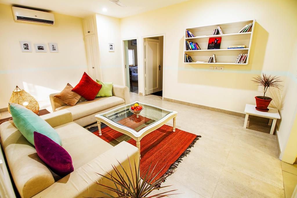 Anara Service Apartments - Greater Kailash Part II Нью-Дели Экстерьер фото